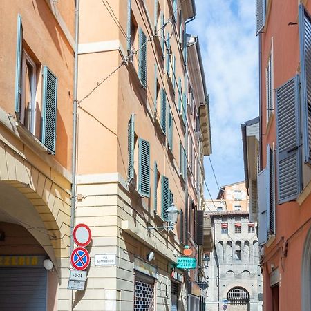 Simon, Bologna By Short Holidays Luaran gambar